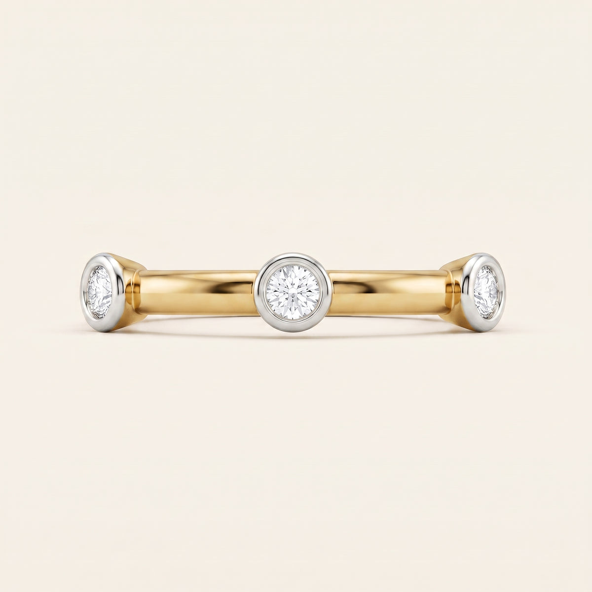 Dotty lab-grown diamond ring, view 2