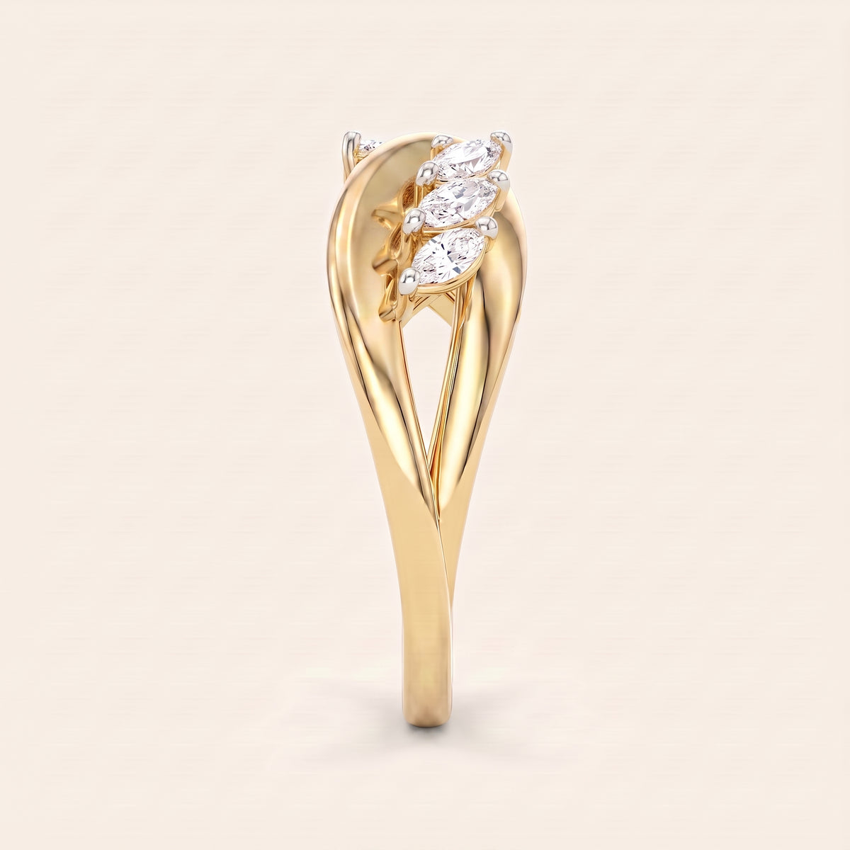 Plume lab-grown diamond ring
