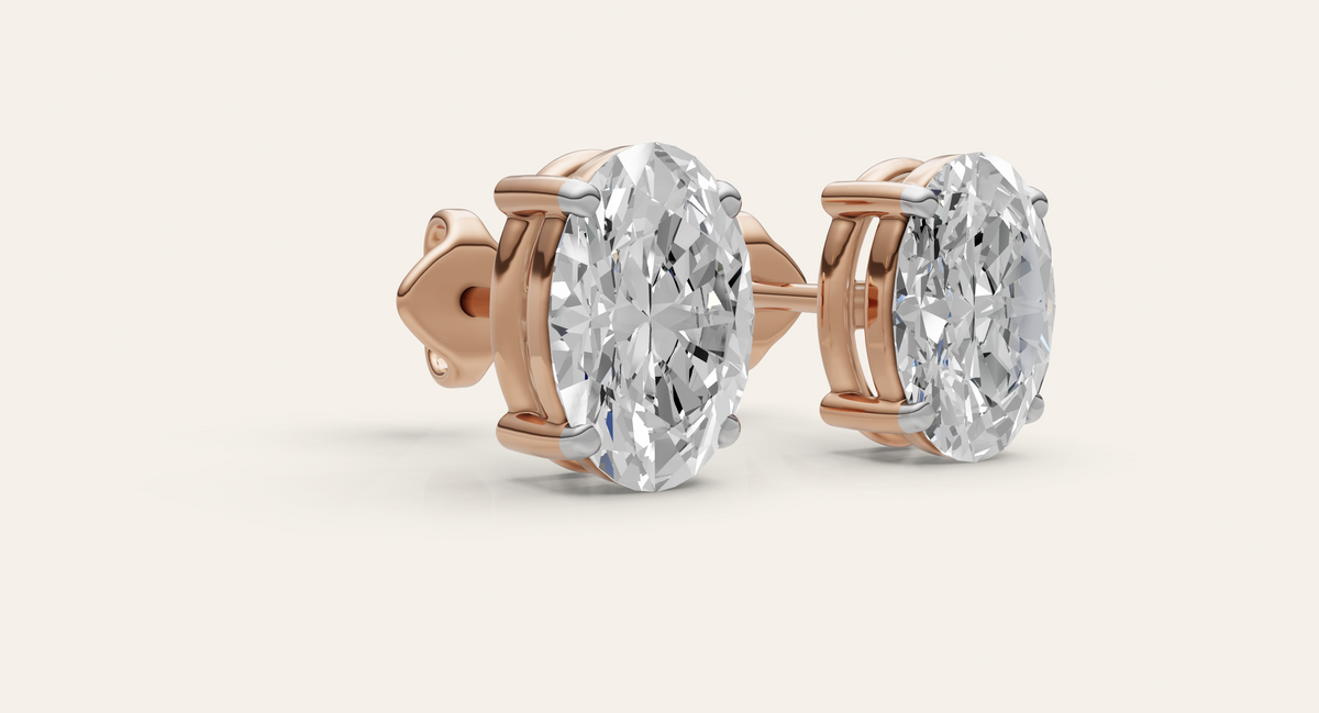 Ovale lab-grown diamond earrings, view 1