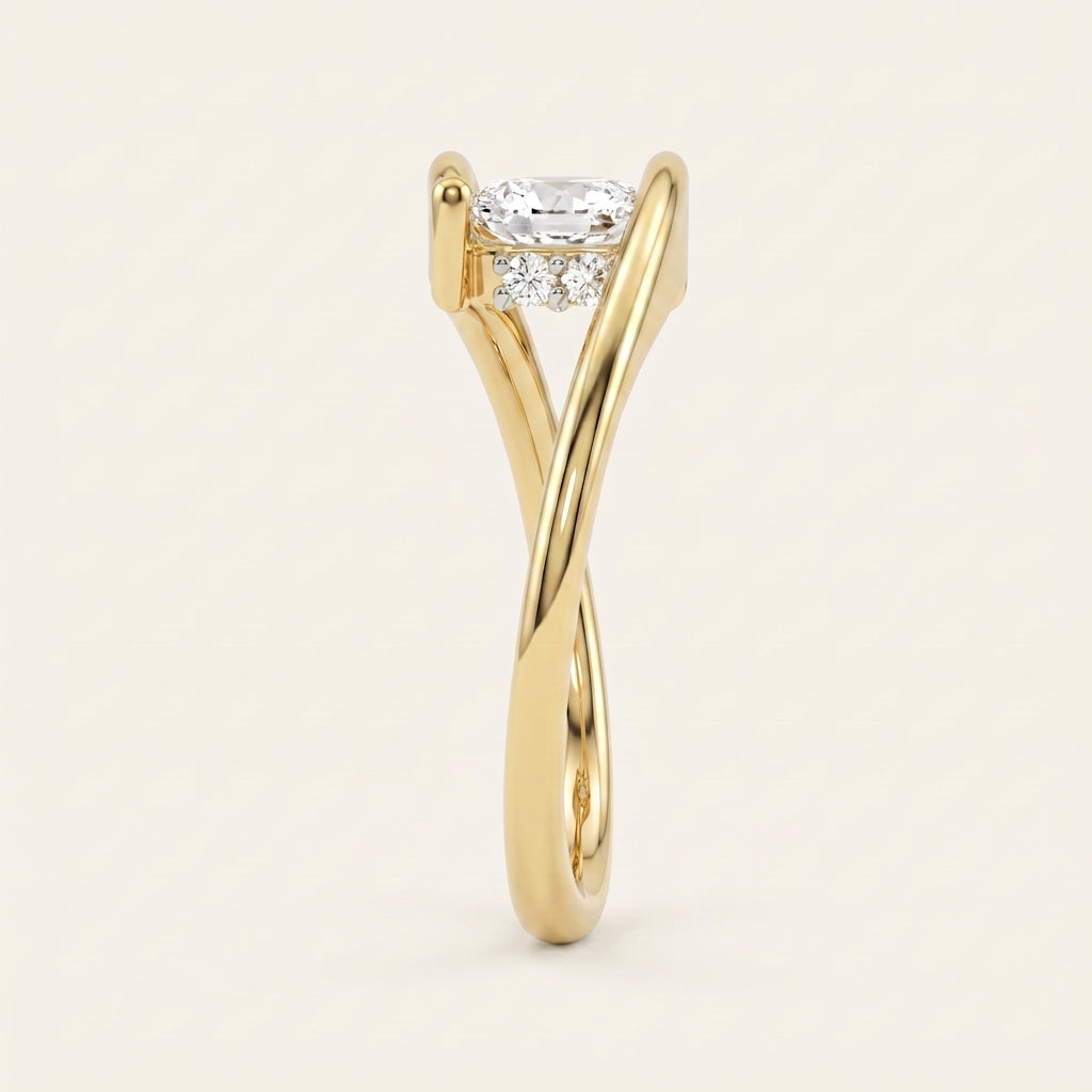Horizon lab-grown diamond ring, view 3
